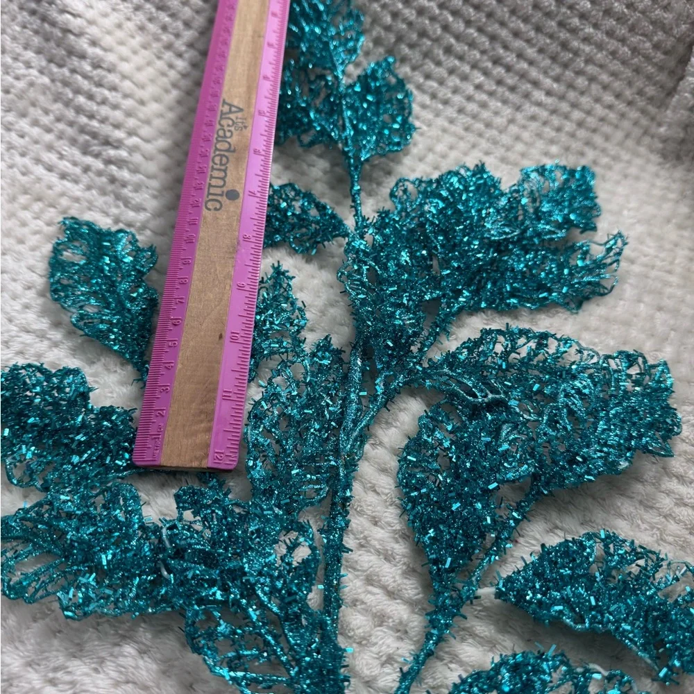 Set 5?Designer Sparkling Glitter Teal Leaf Pick